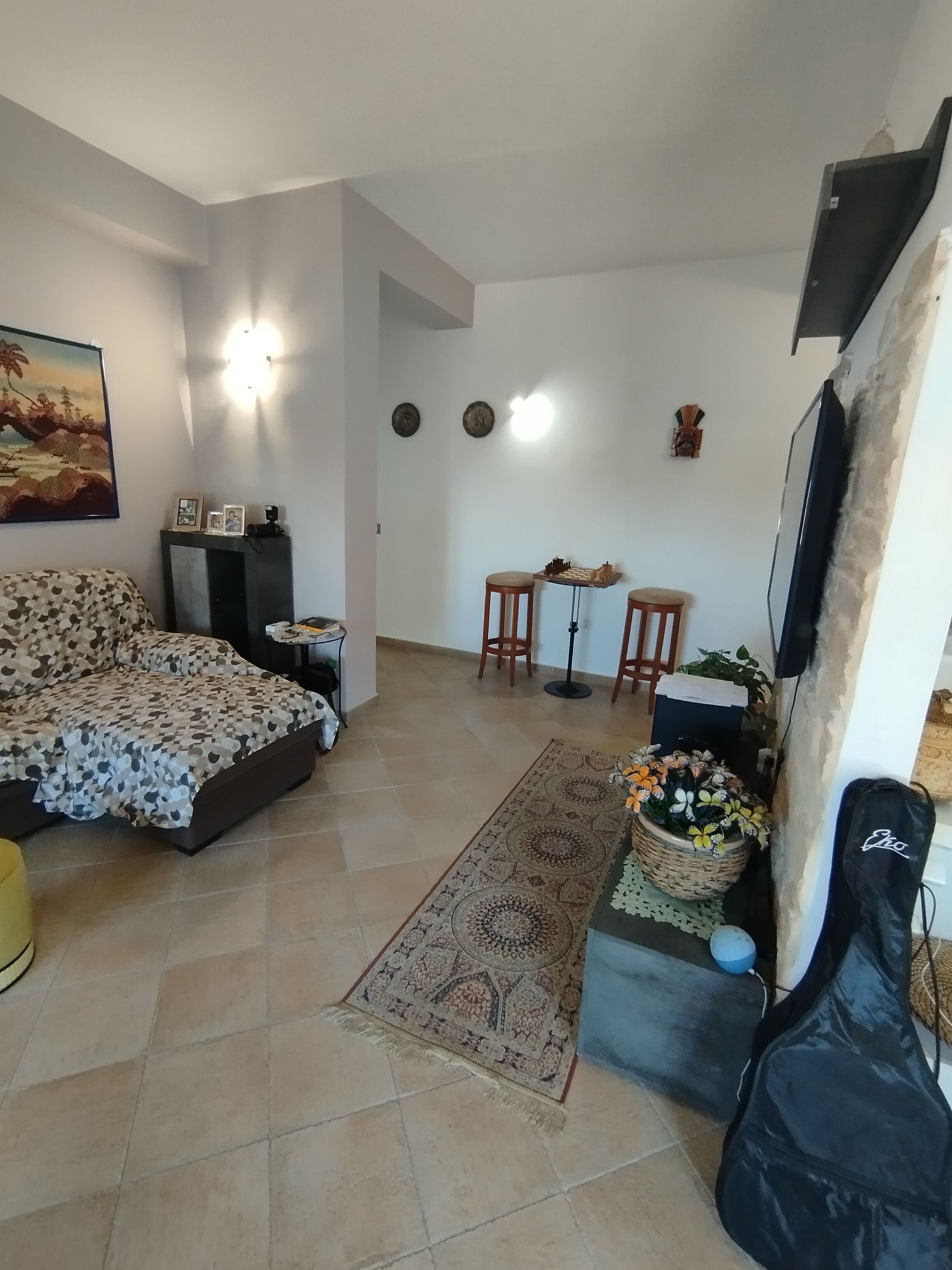 2 habitaciones, tabla de planchar con plancha y wifi gratis 