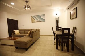 Luokittelematon kuva, 5 kautta 11, painike