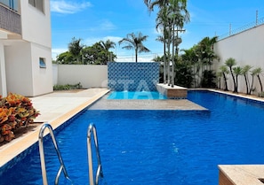 Outdoor pool - STAY Executive Residence (Palmas)