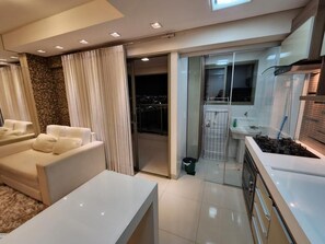 Comfort appartement, 1 queensize bed met slaapbank