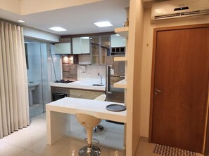 Comfort appartement, 1 queensize bed met slaapbank