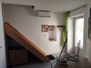 Interior - Detached house in the center of Suze la rousse (Suze-la-Rousse)