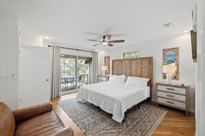 5 habitaciones, tabla de planchar con plancha y cuna de viaje 