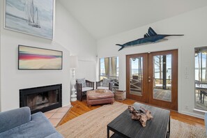 TV, fireplace - Cypress Cove by Liquid Life (Orange Beach)