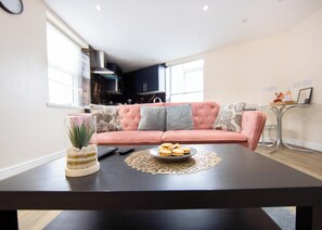 Smart TV - Cosy One Bedroom Flat - Fantastic Location (Leeds)