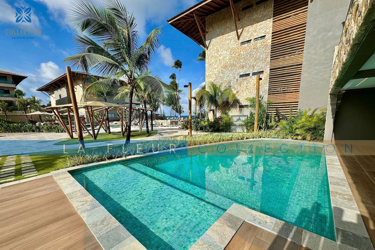 Luxury Apartment | Pool
