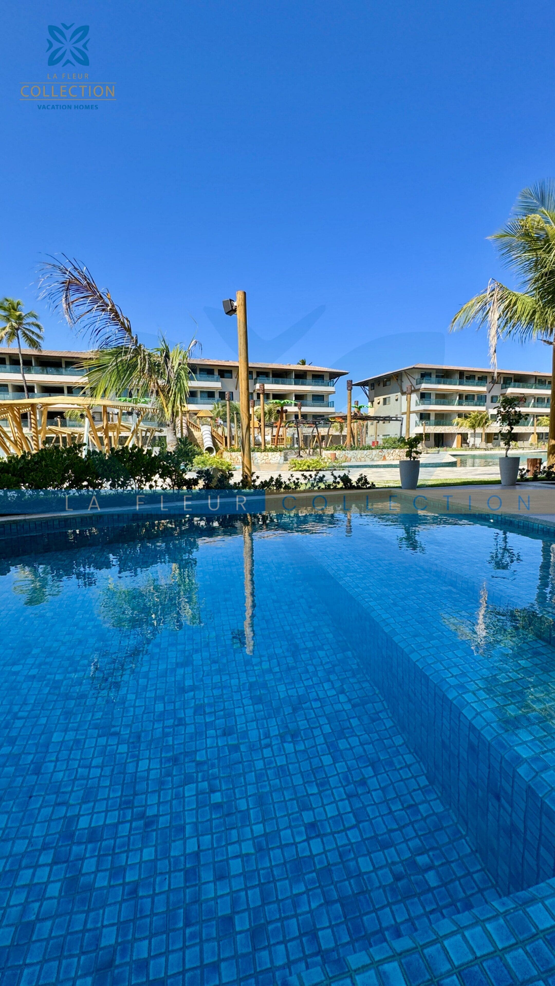 Deluxe Apartment | Pool | 9 outdoor pools