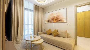 Smart TV 65 pulgadas con canales de televisión vía satélite