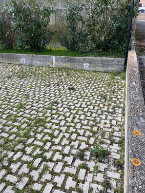 Property grounds - Two-room apartment Agnese, in Marcelli with courtyard and parking space (Marcelli)