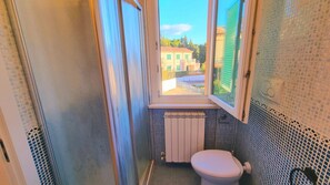Doccia, bidet