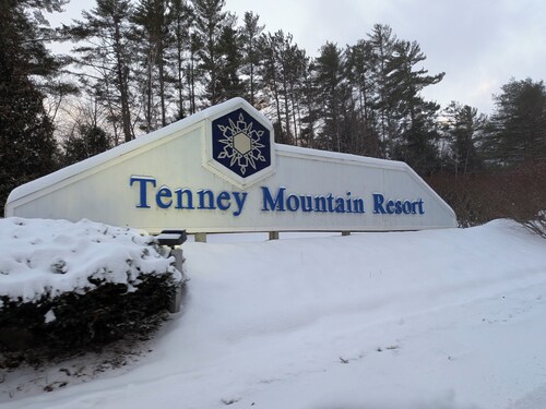 Tenney Mountain Ski Resort Condo