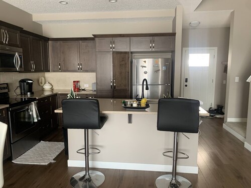 Room-private Room in Calgary SE