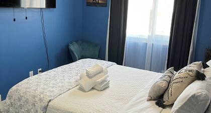Room-private Room in Calgary SE