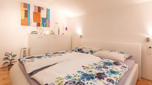 1 bedroom, WiFi, bed sheets - Apartment "For 2 People, 65 m²" with Mountain View, Wi-Fi, and Air Conditioning (Scheffau am Tennengebirge)