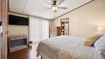 3 bedrooms, Internet, bed sheets