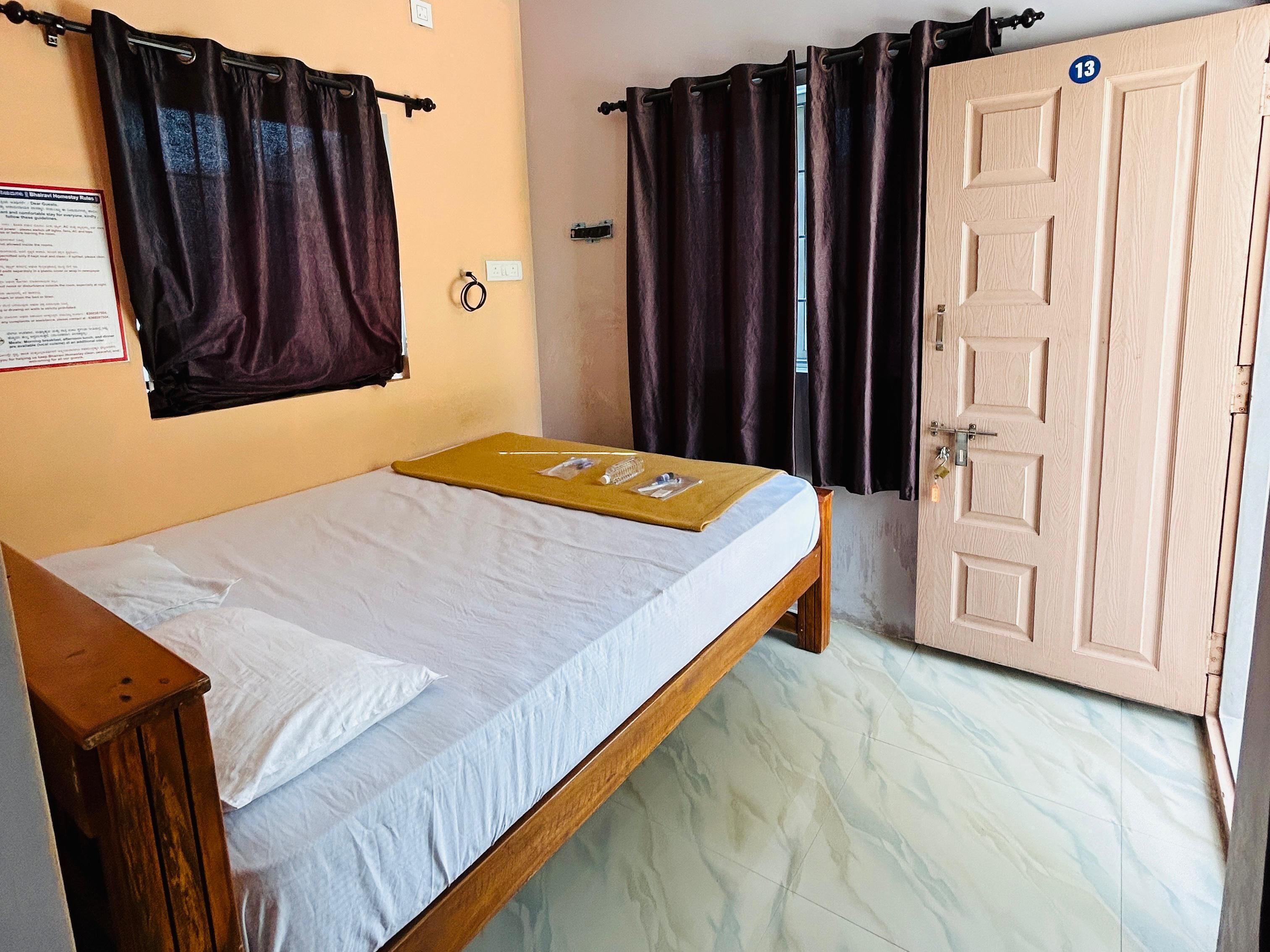 Habitación individual básica, balcón, vistas a la bahía