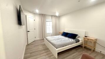 2 Schlafzimmer, Bügeleisen/Bügelbrett, kostenloses WLAN, Bettwäsche