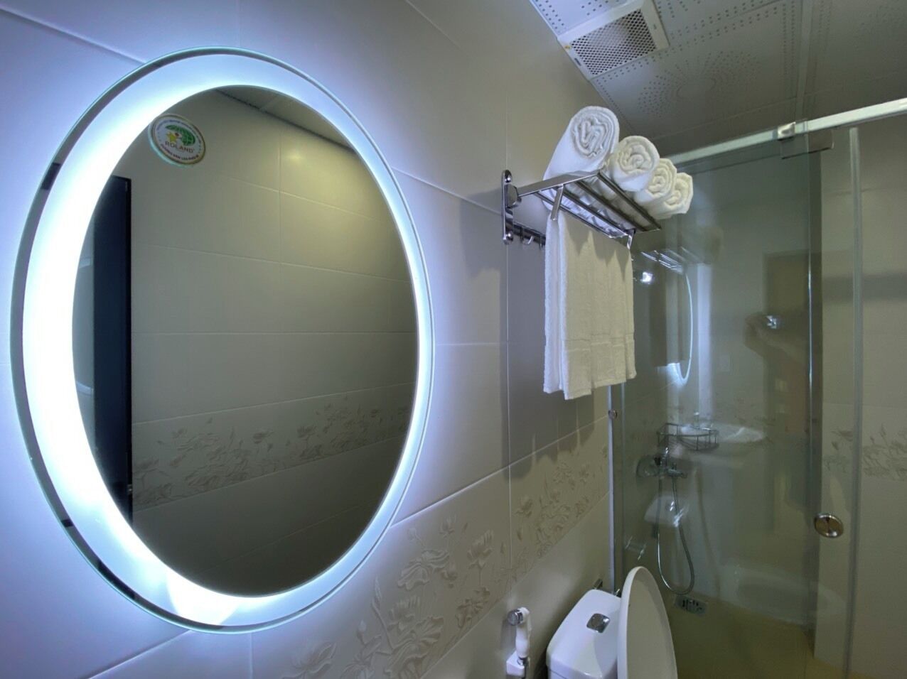 ห้องพักสำหรับสี่ท่าน | ห้องน้ำ | ฝักบัว, ไดร์เป่าผม, รองเท้าสวมภายในห้อง, ผ้าเช็ดตัว