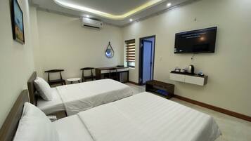 Camera con letto matrimoniale o 2 letti singoli, vista montagna