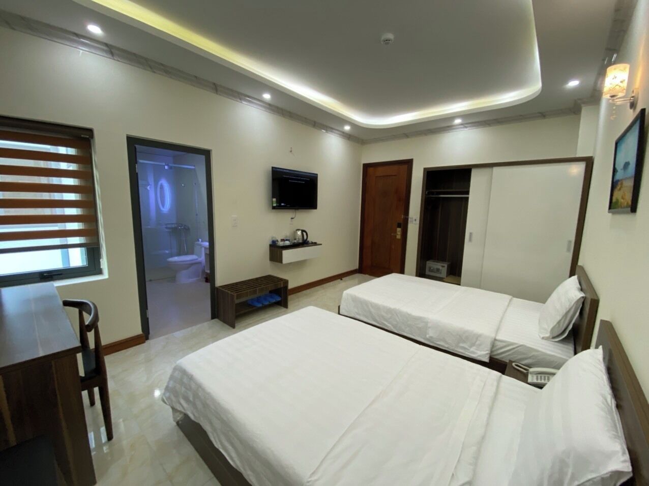 雙人或雙床房, 山景 | 客房內保險箱、書桌、筆電工作空間、遮光布/窗簾