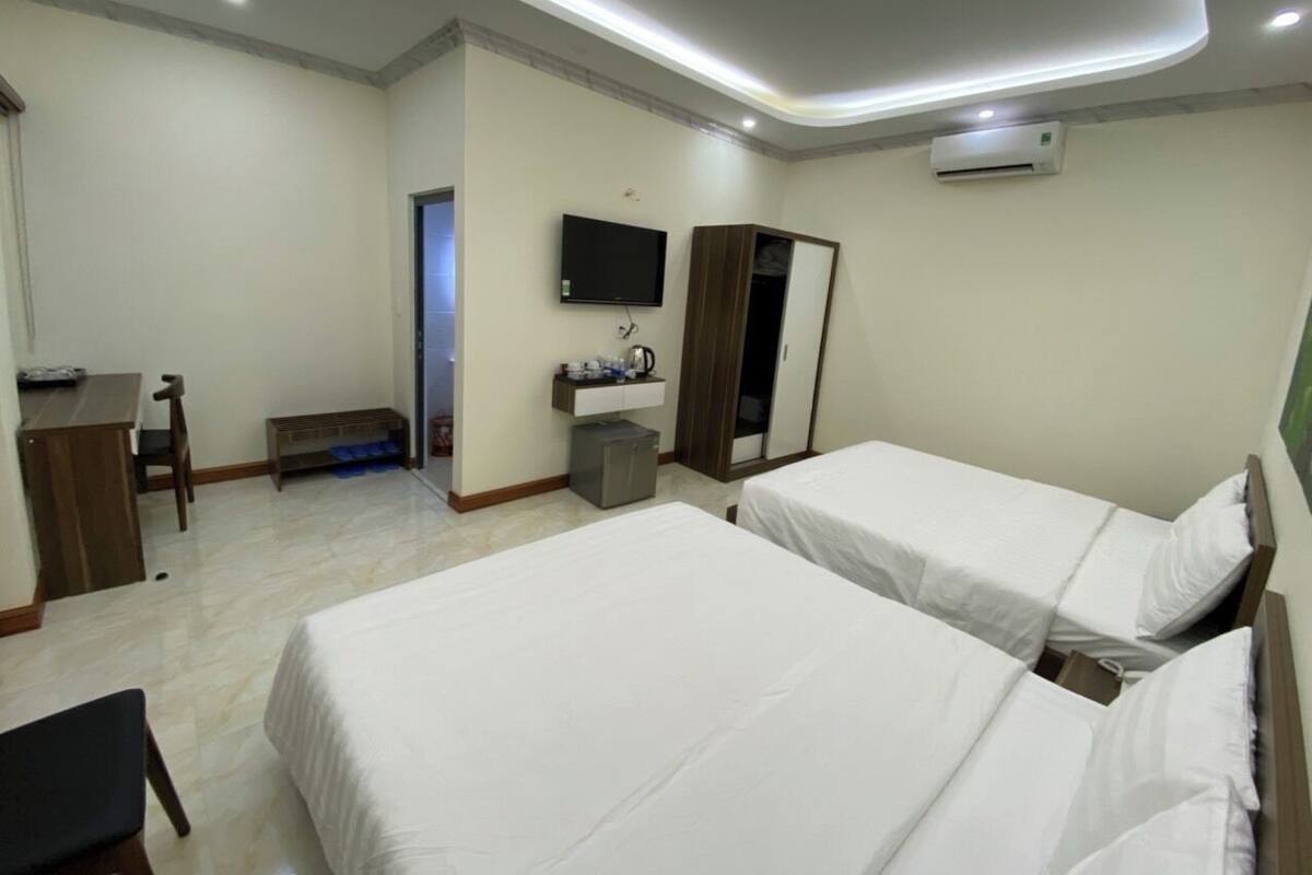 Phòng 4 | Két bảo mật tại phòng, bàn, khu vực làm việc phù hợp cho laptop