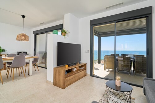 Ferienhaus 'Exclusive Getaway – Meerblick' mit Meerblick, WLAN und Klimaanlage