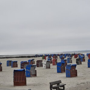 Sun-loungers - Time out in Northwest Holiday home Northwest - Relaxing vacation on the North Sea coast (Dornum)
