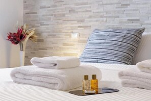 Fer et planche à repasser, Wi-Fi, draps fournis