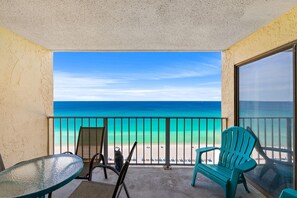 Property grounds - Regency Towers 1212 | 12th Floor Gulf-Front Condo Sleeps 8 (Panama City Beach)