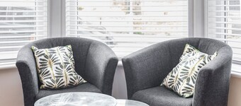 Host & Stay | Elmville