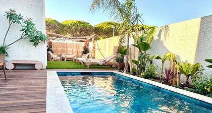 Playa Serena - 5 bedroom villa & swimming pool in Carnon