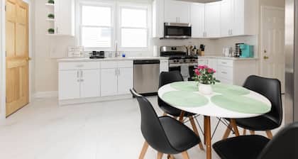 Cozy 3BR Stay in Stamford & Near Old Greenwich