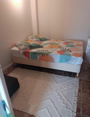 2 sovrum, strykjärn/strykbräda, internet och sängkläder