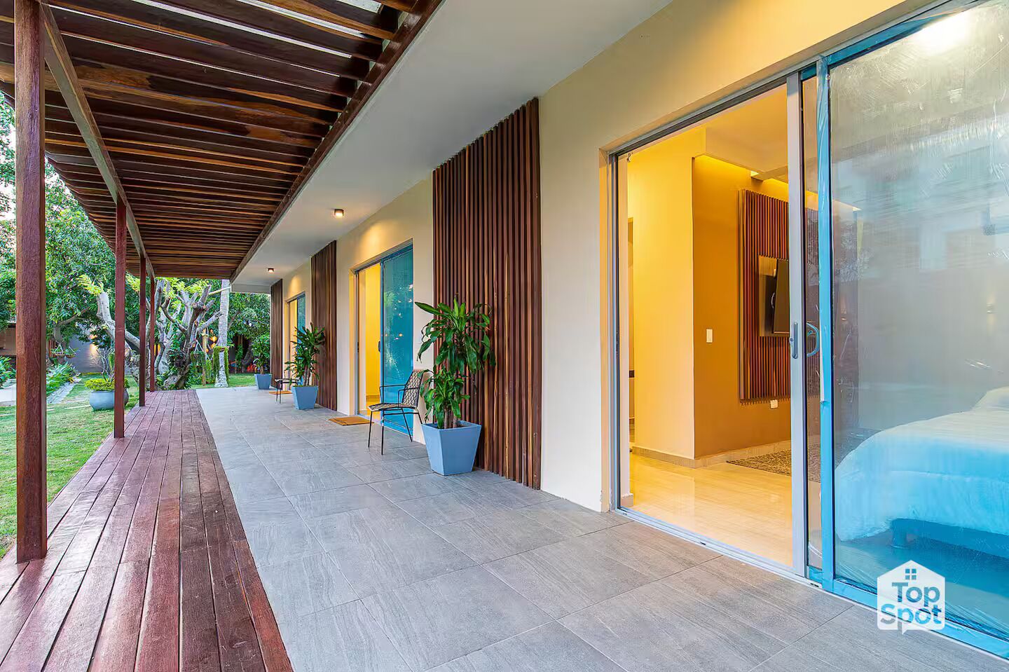 Terrace/patio