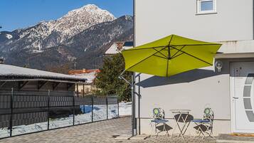 Apartment | Terrace/patio