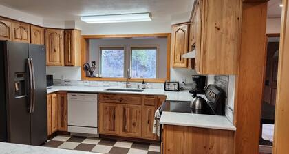 House right on Pine Creek, only one mile from the Snake.