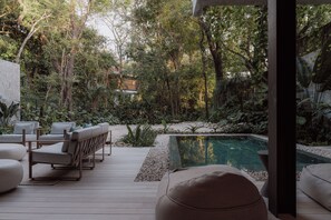 Outdoor pool - Casa Damm, Brand New 7 Bedroom House 5 minutes walking to the beach (Nosara)