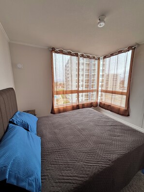 3 bedrooms, free WiFi, bed sheets, wheelchair access - New! Superior family experience, 5 minutes from the lighthouse! (La Serena)