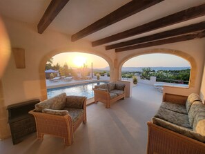 Terrace/patio - Luxury villa,sea view, private pool in Javea (Trencall)