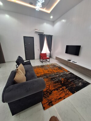 Imagen sin descripción, 2 de 12, botón