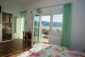 Iron/ironing board - Beachfront Holiday Home with pool MaMi (Poljica)