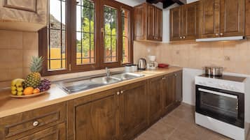 Huvila, 3 makuuhuonetta, tupakointi sallittu, parveke | Sisätilat