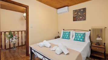 Huvila, 3 makuuhuonetta, tupakointi sallittu, parveke