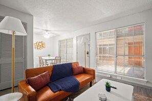 未分類的圖片，第 3 張，共 16 張，按鈕