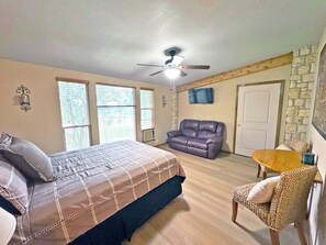 3 chambres, Wi-Fi gratuit, draps fournis