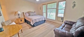 Cozy 3 Bedroom Lodge w/Firepit | Lake Buchanan