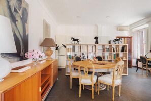 Imagem sem classificação, 2 de 22, botão