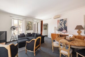 Smart TV - Casa Imperiale, a Burghesius home (Roma)