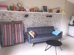 Living area - Architect-designed house with south-facing walled garden (Saint-Clément-des-Baleines)