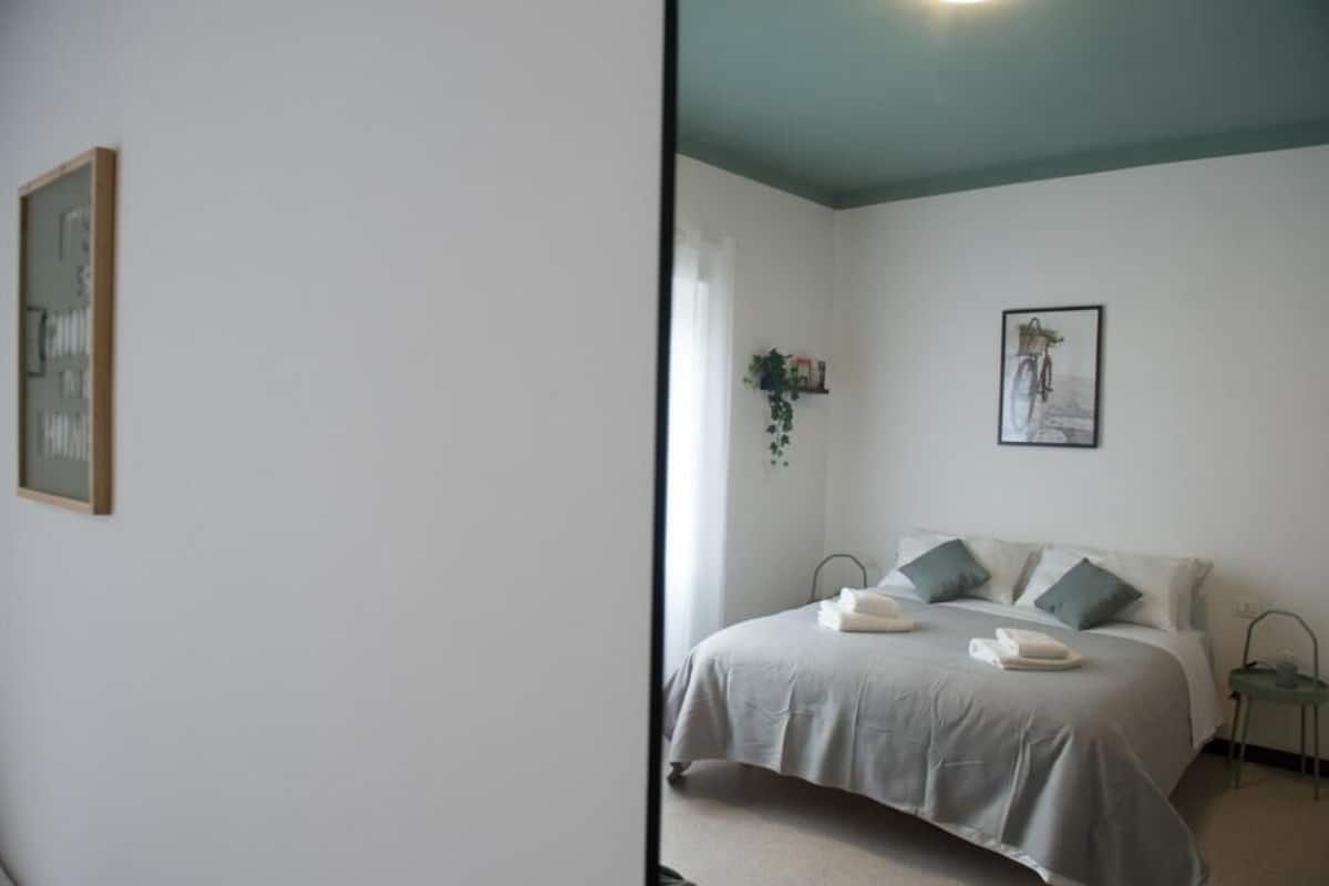 Chambre triple | Fer et planche Ă repasser, accĂšs au Wi-Fi (inclus)